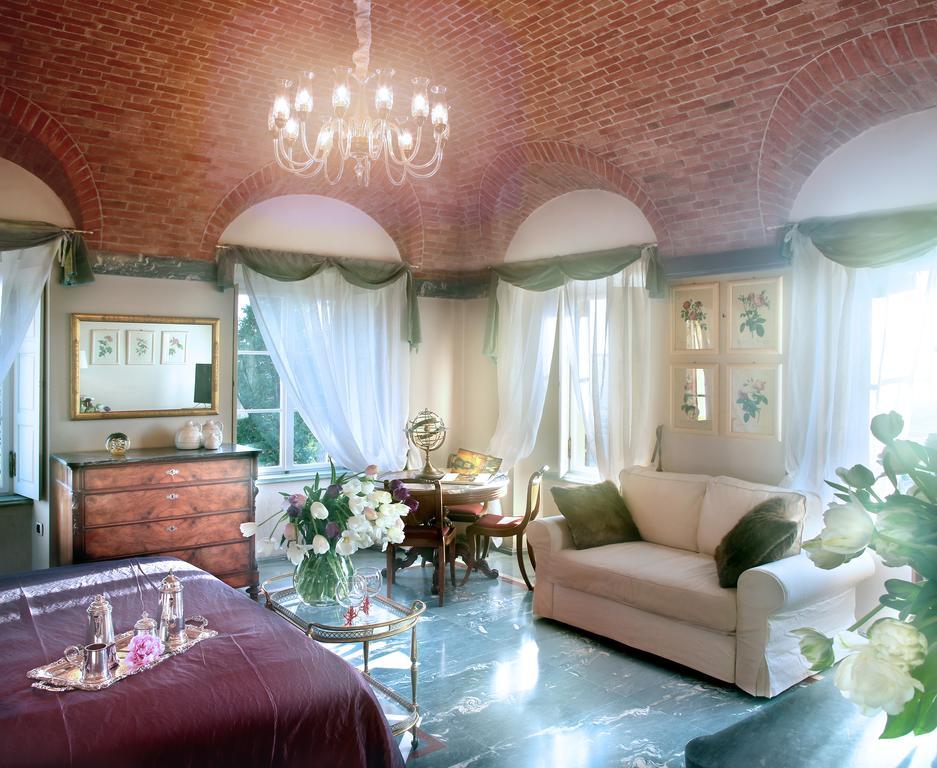 Villa Ottolenghi Wedekind Acqui Terme ภายนอก รูปภาพ