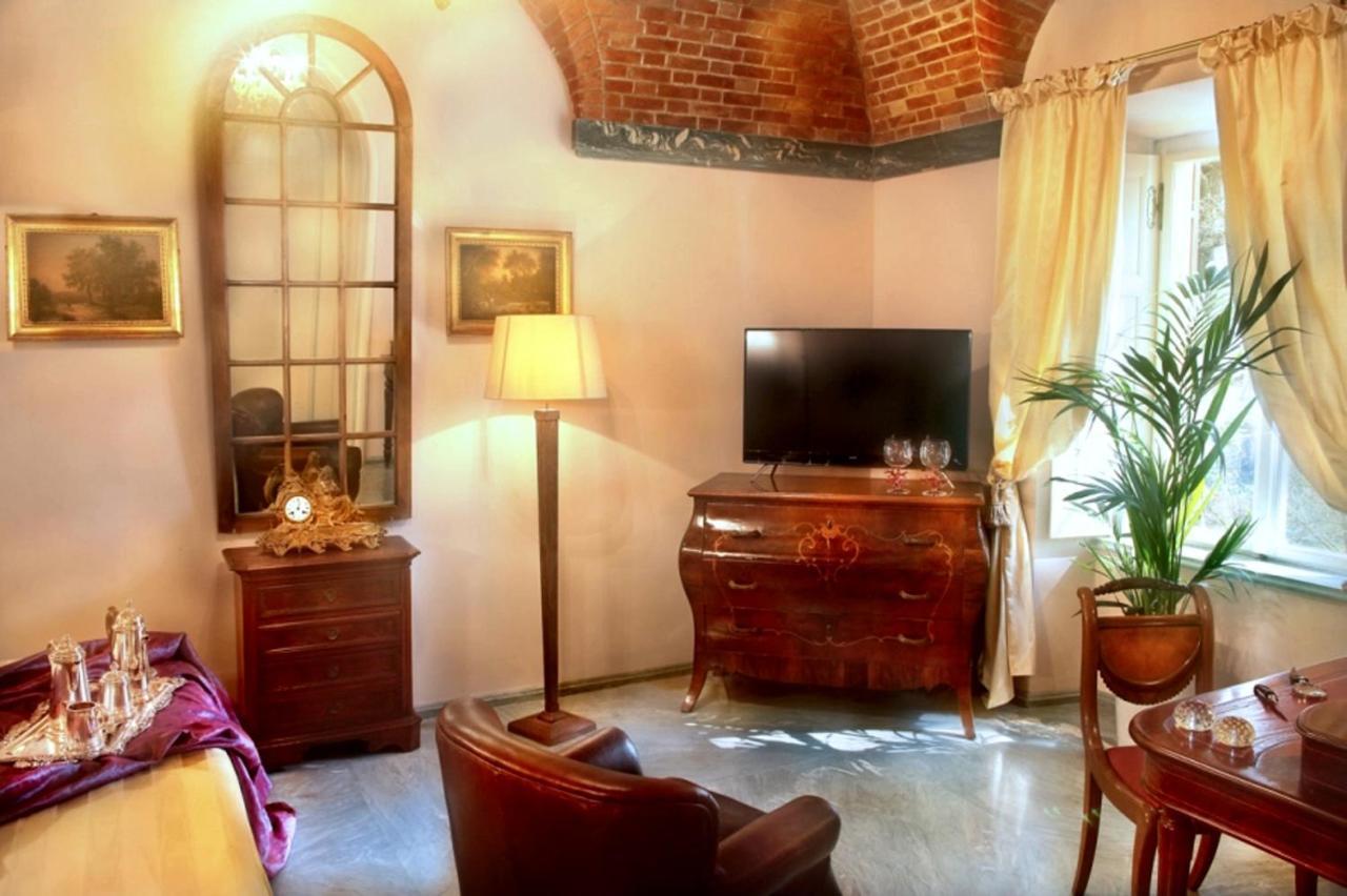 Villa Ottolenghi Wedekind Acqui Terme ภายนอก รูปภาพ